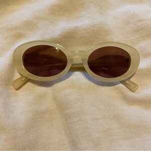 Elizabeth and James McKinley Sunglasses in Sunshine Yellow  Horn Acetate